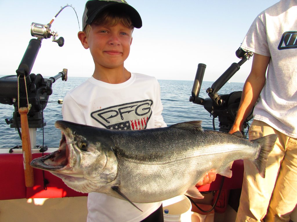 Muskegon Fishing Reports Lake Michigan Salmon, Steelhead; Trout Guide